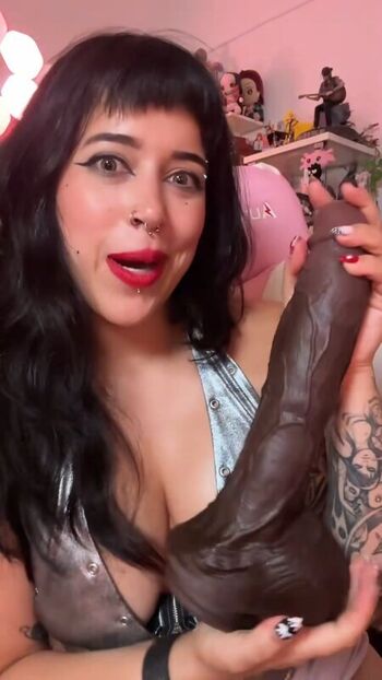 Full leaked Vivi tarantino  page private onlyfans photo