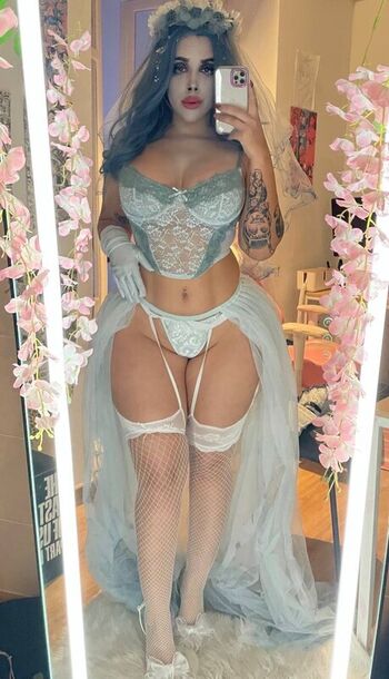 Full leaked Vivi tarantino private onlyfans photo