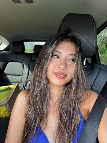 Full leaked Vivian marie wong page private onlyfans photo