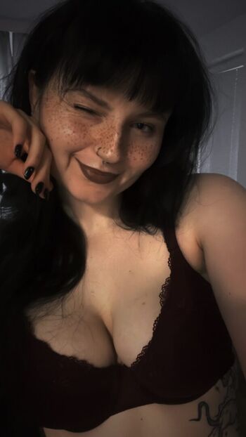 Full leaked Vivickivvv page private onlyfans photo