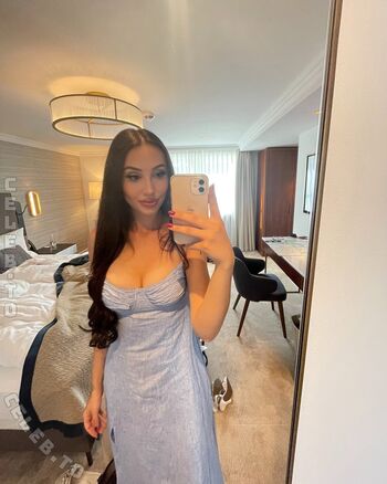 Full leaked Vivienne huber private onlyfans photo