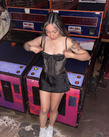 Full leaked Vivntrn abg page private onlyfans photo
