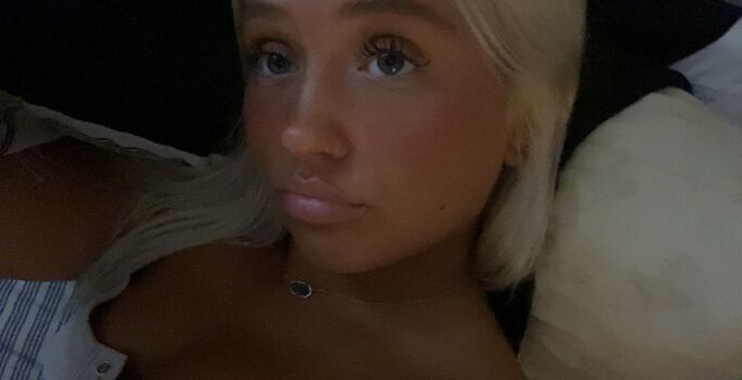 Full leaked Vmpbb private onlyfans photo