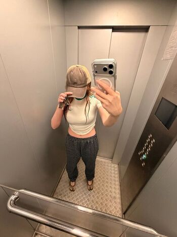 Full leaked Volo lya private onlyfans photo