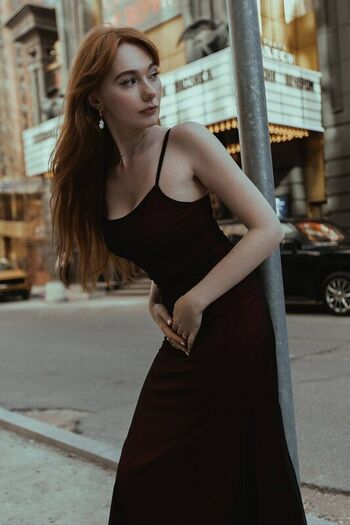 Full leaked Volo lya private onlyfans photo