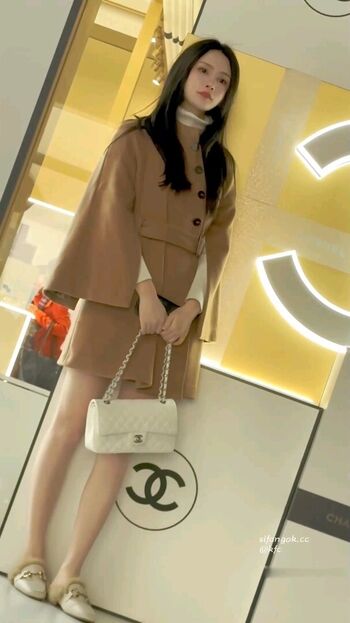 Full leaked Voyeur asian pissing toilet amp upskirts only page private onlyfans photo