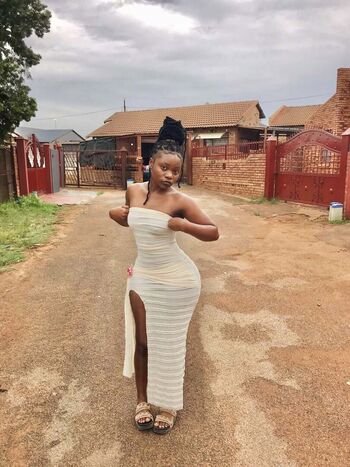 Full leaked Vunene taiwo mabunda private onlyfans photo