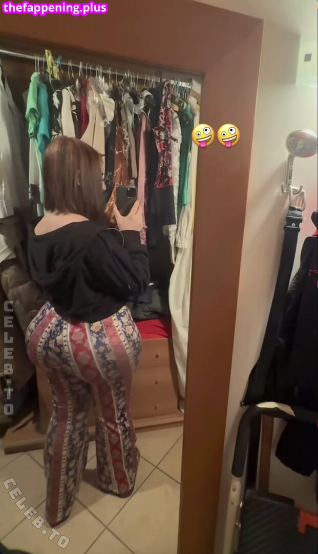 Mxmmytina / Vvalentinabonetalli Photo OnlyFans Nu #150