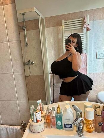 Vvalentinabonetalli