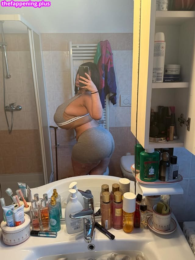 Mxmmytina / Vvalentinabonetalli Naakte OnlyFans Foto #202