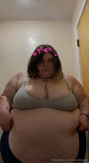 Full leaked Vvblazee private onlyfans photo