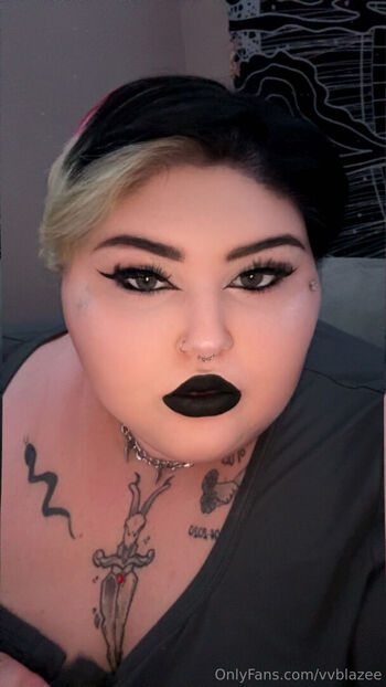 Full leaked Vvblazee private onlyfans photo