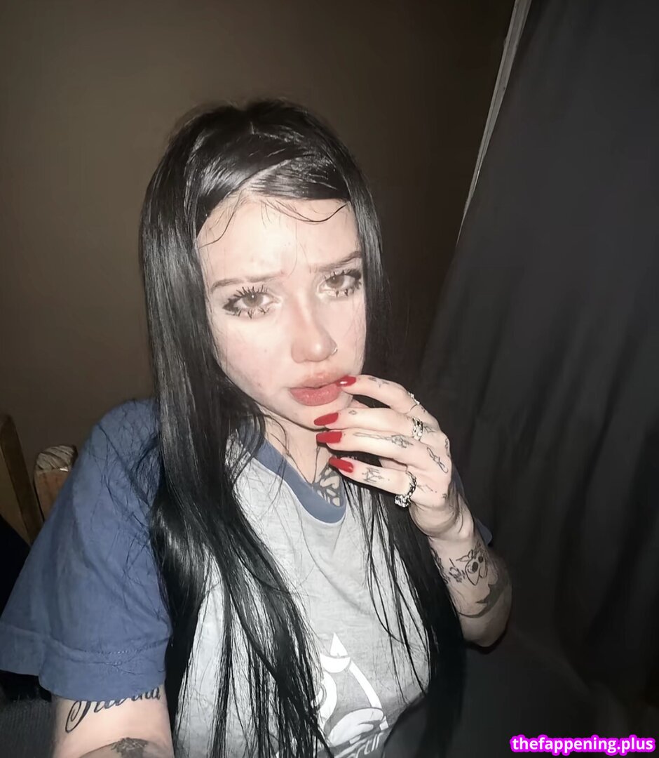 Vverence / away / https: / verennce Foto OnlyFans Nua #11