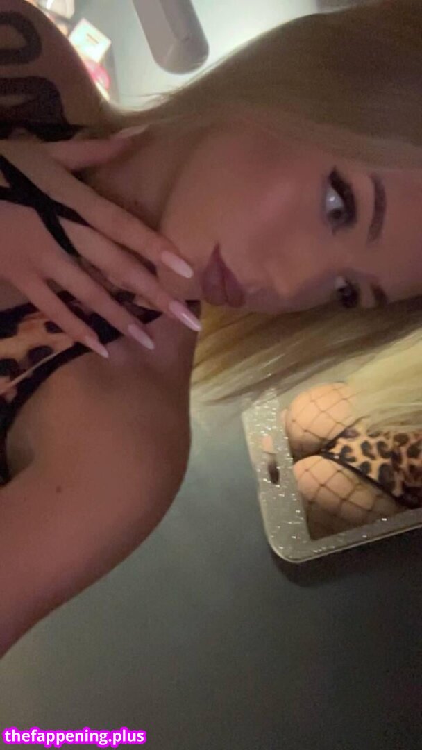 Vvikaraa / vikaraa_by_km Nagie OnlyFans Zdjęcie #62