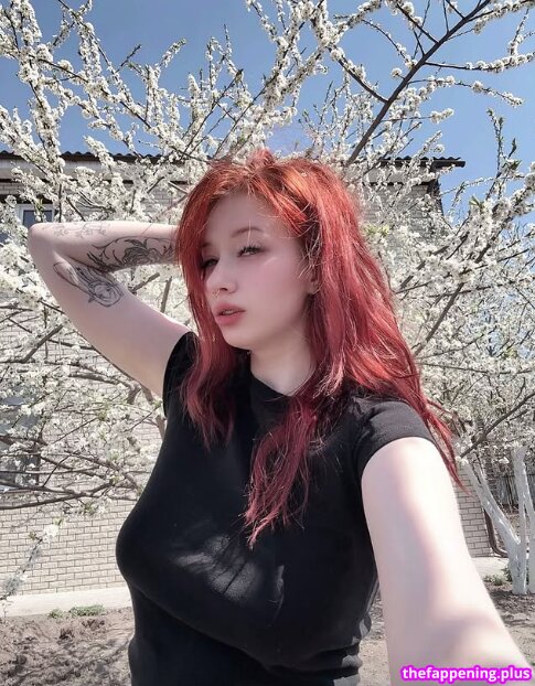 Parlament_vodka / Vvodochka / voddochka / voddochkaa Naakte OnlyFans Foto #25