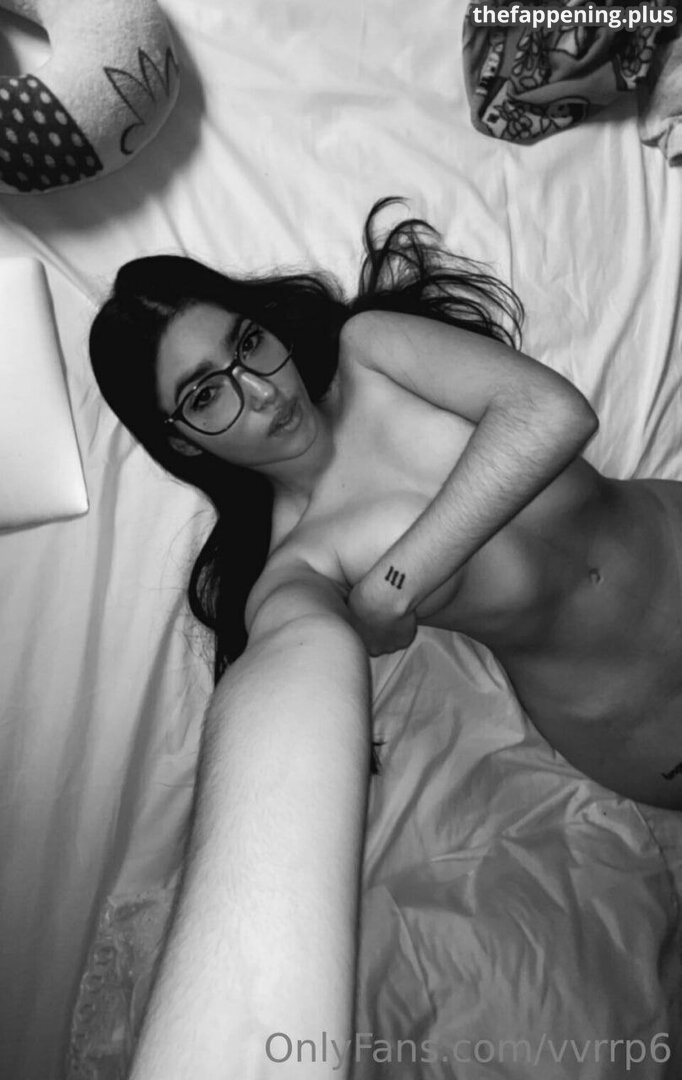 Valentina R / vvrrp6 누드 OnlyFans 사진 #1
