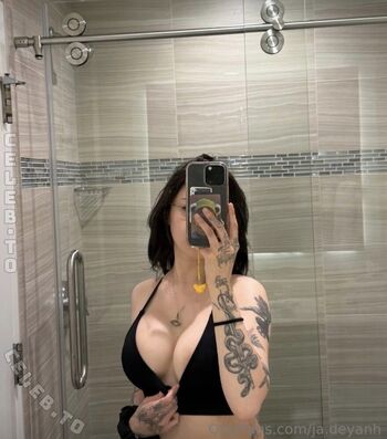 Full leaked Vylerria  page private onlyfans photo