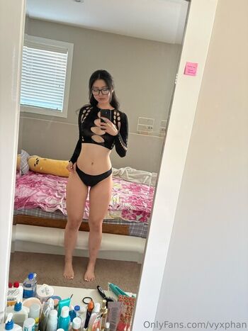 Full leaked Vyxia vyxphan private onlyfans photo