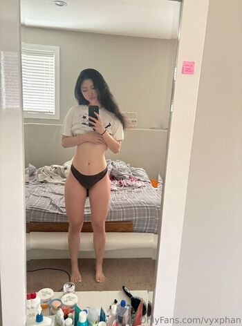 Full leaked Vyxia vyxphan private onlyfans photo