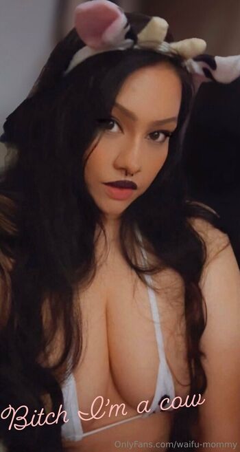 Full leaked Waifu mommy page private onlyfans photo