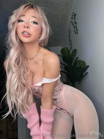 Full leaked Waifumiia  page private onlyfans photo