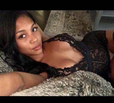 Full leaked Waiyi chan private onlyfans photo