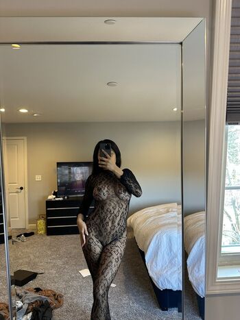 Full leaked Waiyi chan private onlyfans photo