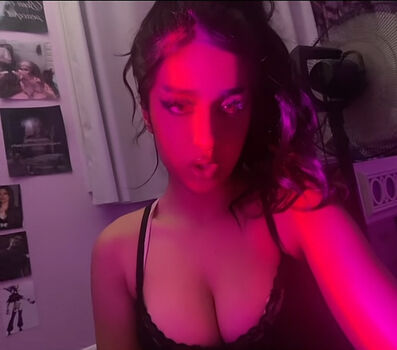 Full leaked Wajeeha khan private onlyfans photo