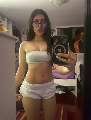 Full leaked Wajeeha khan private onlyfans photo