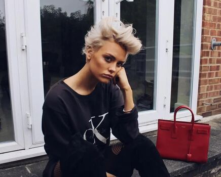 Wallis Day