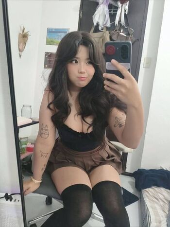 Full leaked Pompompuppy/ private onlyfans photo
