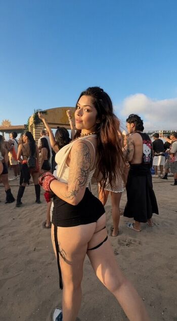 Full leaked Wavy brin private onlyfans photo