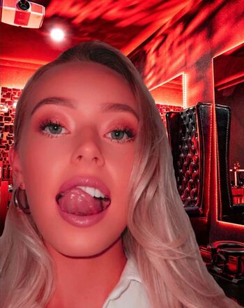 Full leaked Wayuwayua private onlyfans photo