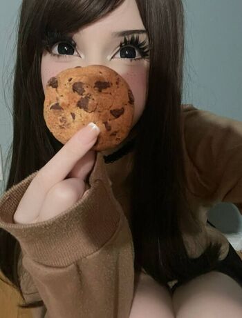 Full leaked Weakdoll asmr private onlyfans photo