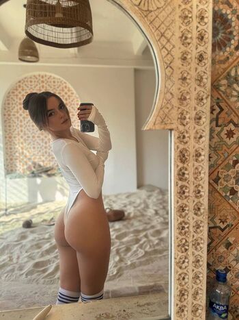 Full leaked Webdevva private onlyfans photo