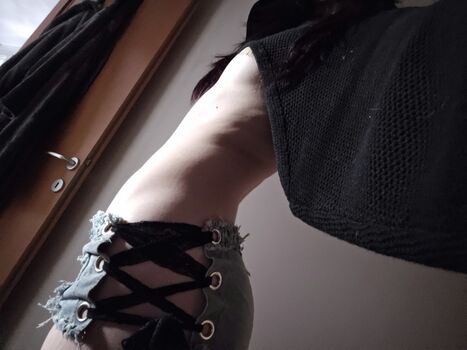 Full leaked Weeniestwee private onlyfans photo