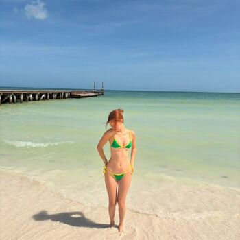 Full leaked Wendyta vc page private onlyfans photo
