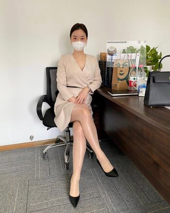 Full leaked Wennuannixin private onlyfans photo