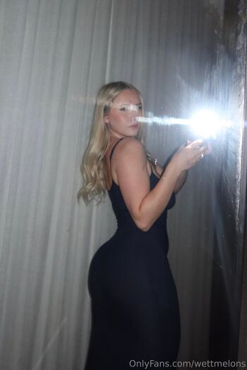 Full leaked Wettmelons page private onlyfans photo