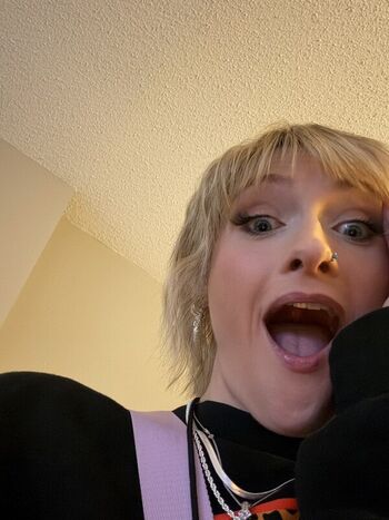 Full leaked Wheezyblonde private onlyfans photo