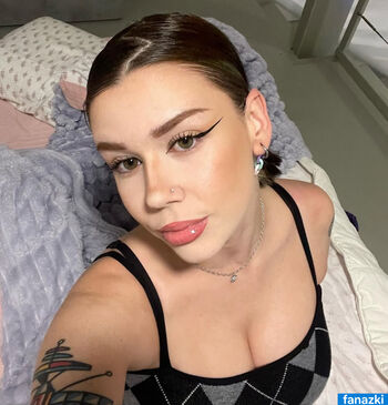 Full leaked Whereisleto private onlyfans photo