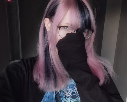 Full leaked Whimsilux private onlyfans photo