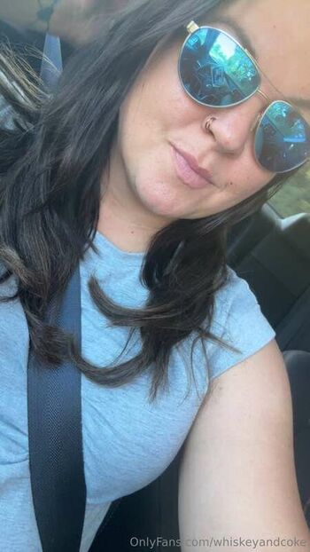 Full leaked Whiskeyandcoke private onlyfans photo