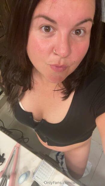 Full leaked Whiskeyandcoke private onlyfans photo