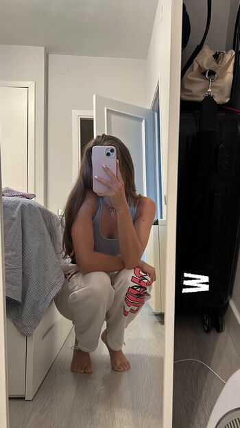 white_bvnny