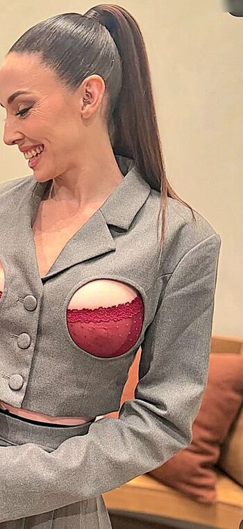 Full leaked Whitney cummings private onlyfans photo