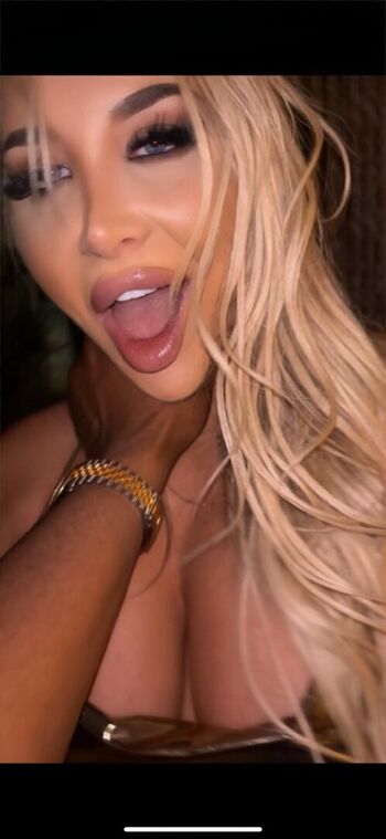 Ninaq/ leaked photo video viral