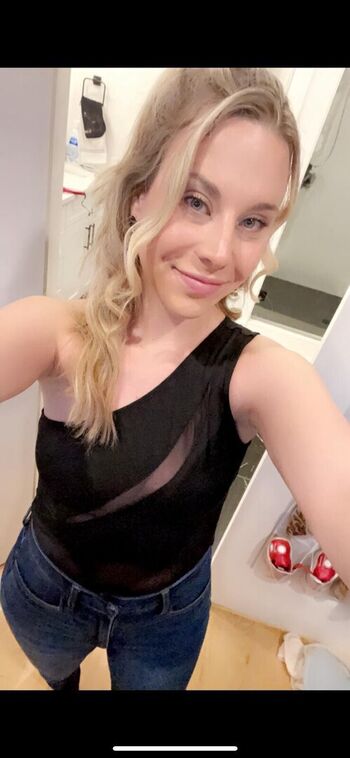 Moanasweet/ leaked photo video viral