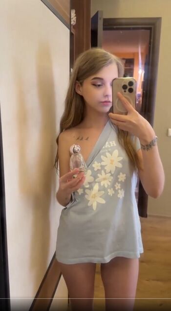 Full leaked Emilia gomez / private onlyfans photo