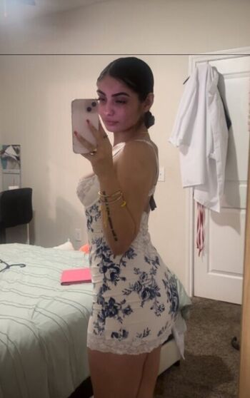 Full leaked Angel rey/ private onlyfans photo